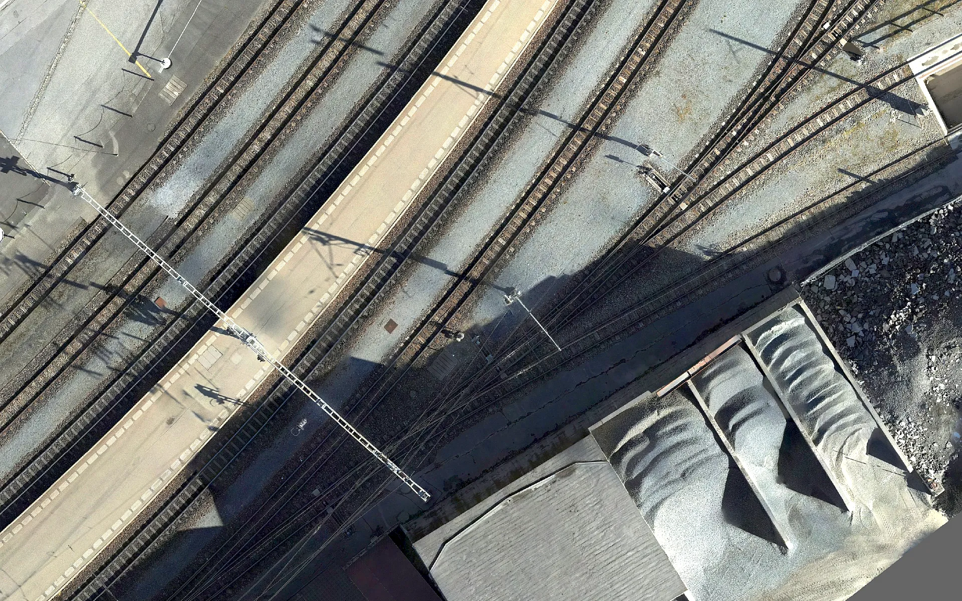 Punktwolken-Fusion am Bahnhof Reichenau-Tamins, Aufnahme 1 von 6 (Punktwolke, LiDAR, Orthofoto, 3D-Mesh)
